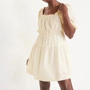 Old Navy Puff Sleeve Smocked Cream White Embroidered Dress Never Worn Size M